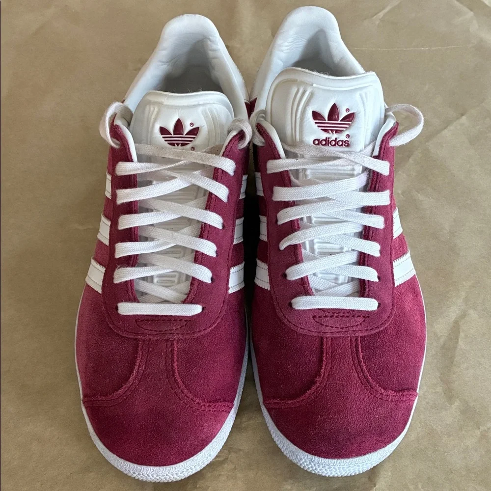 adidas classic timeless